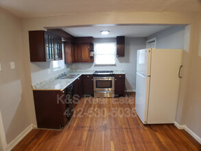 11308 Clematis Blvd in Pittsburgh, PA - Building Photo - Building Photo