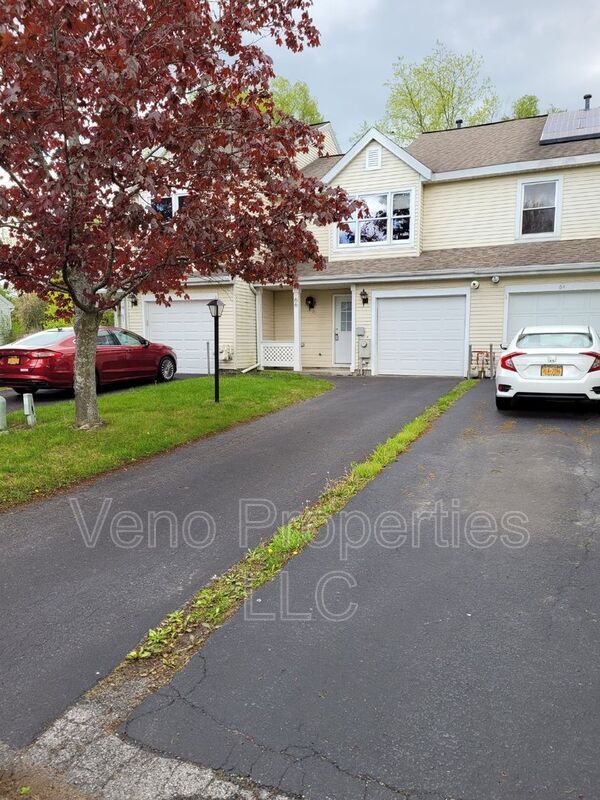 66 Plaza Ave in Rensselaer, NY - Building Photo - Building Photo