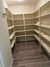 1586 E Granada Ave in Fresno, CA - Building Photo - Building Photo