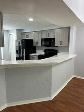 9600 Victoria Ln, Unit c305 in Naples, FL - Building Photo - Building Photo