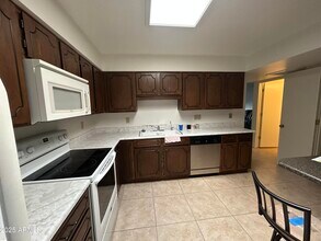 4329 E Capri Ave in Mesa, AZ - Building Photo - Building Photo