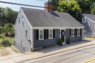 126 Summer St in Plymouth, MA - Building Photo