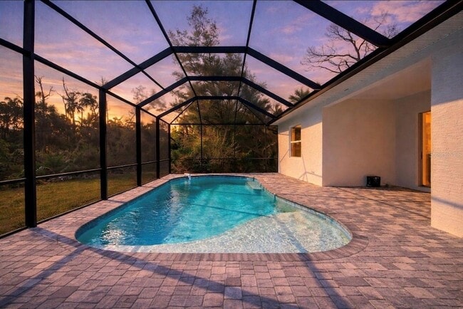 107 Swan Dr in Rotonda West, FL - Building Photo - Building Photo