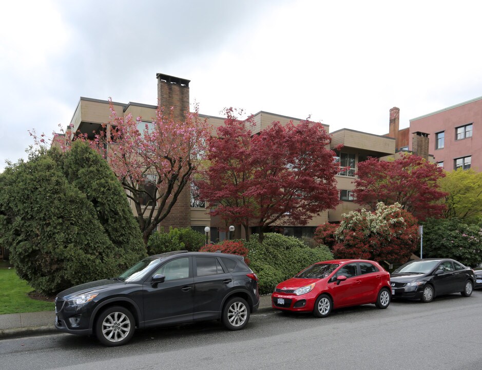 The Labelle in Vancouver, BC - Building Photo