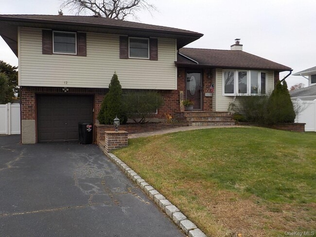 property at 12 Sycamore Ln