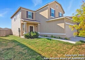 245 Blacktail Dr in New Braunfels, TX - Building Photo