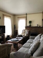 824 Davis St in Kalamazoo, MI - Building Photo - Building Photo