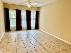 3451 Windsor Lake Cir in Sanford, FL - Building Photo - Building Photo