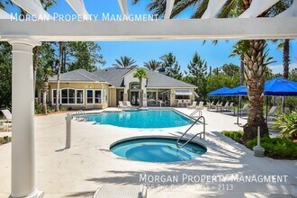 1655 The Greens Way in Jacksonville Beach, FL - Building Photo - Building Photo