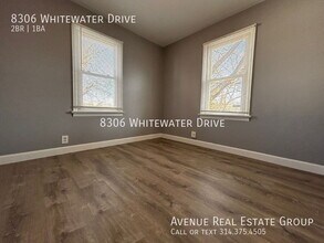 8306 Whitewater Dr in Berkeley, MO - Building Photo - Building Photo