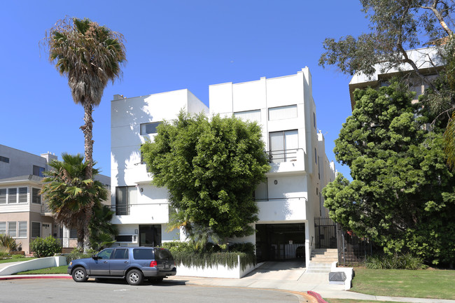 Overland Century in Los Angeles, CA - Building Photo - Primary Photo