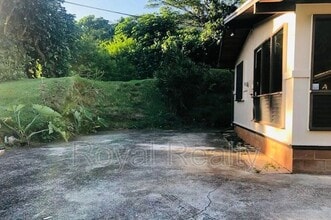 3492 Akaka Pl in Honolulu, HI - Building Photo - Building Photo