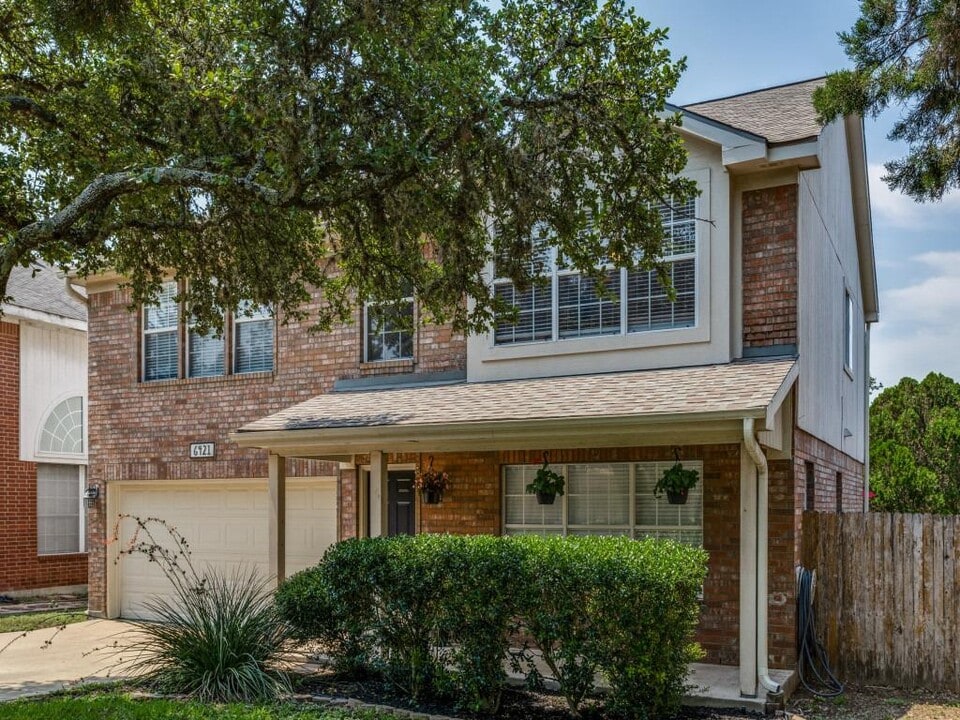 6421 Clay Allison Pass in Austin, TX - Building Photo