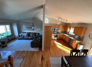 4619 Ladyslipper Ave N in Minneapolis, MN - Building Photo - Building Photo