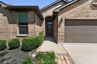 1133 Belsay Ln in Saginaw, TX - Building Photo - Building Photo