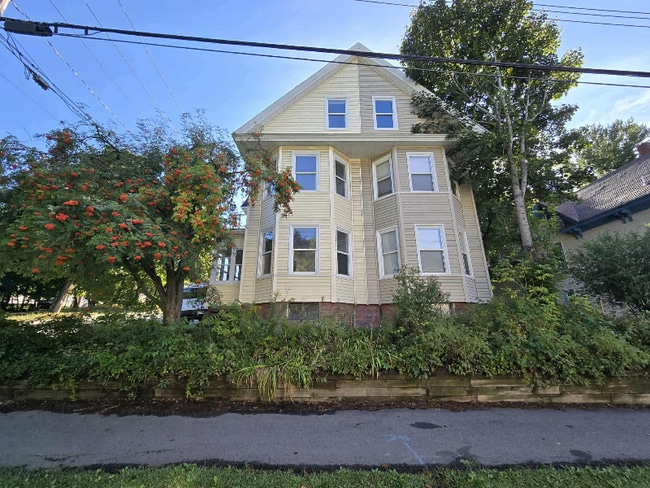 79 Kenduskeag Ave