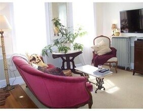 3 Eastbourne St, Unit 1 in Boston, MA - Building Photo - Building Photo