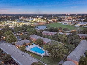 Carlton Arms of Winter Park in Winter Park, FL - Building Photo - Building Photo