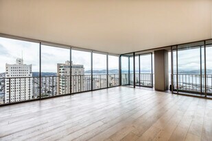 999 Green St in San Francisco, CA - Building Photo