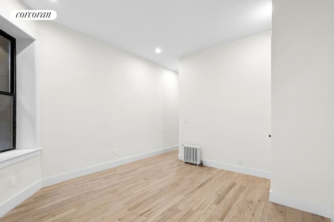 206 W 96th St in New York, NY - Building Photo - Building Photo