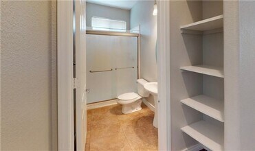 6029 Lily Rock Dr in Fontana, CA - Building Photo - Building Photo