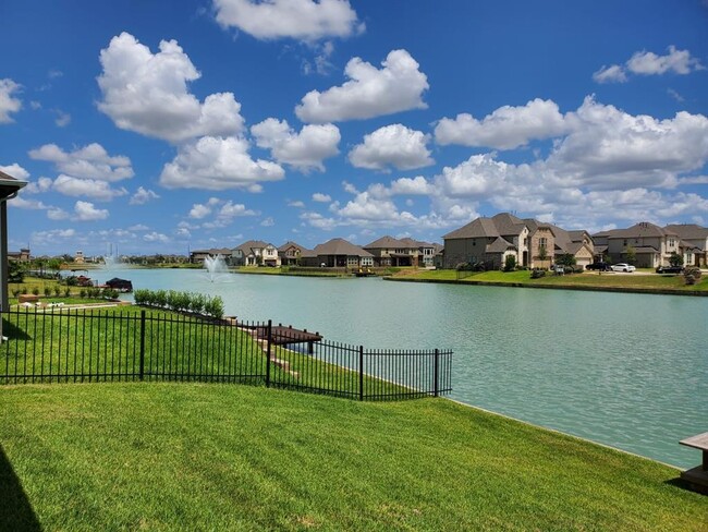 3718 Lake Varano Cir in Katy, TX - Foto de edificio - Building Photo