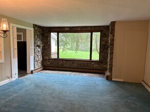 11 Mt Bethel Rd in Hackettstown, NJ - Building Photo - Building Photo
