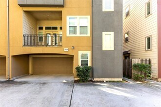 934 W 26th St in Houston, TX - Foto de edificio - Building Photo