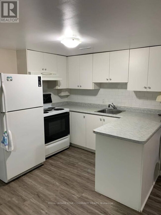 property at 23 Charlemont Crescent
