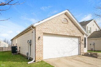11602 Signet Ln in Indianapolis, IN - Building Photo - Building Photo