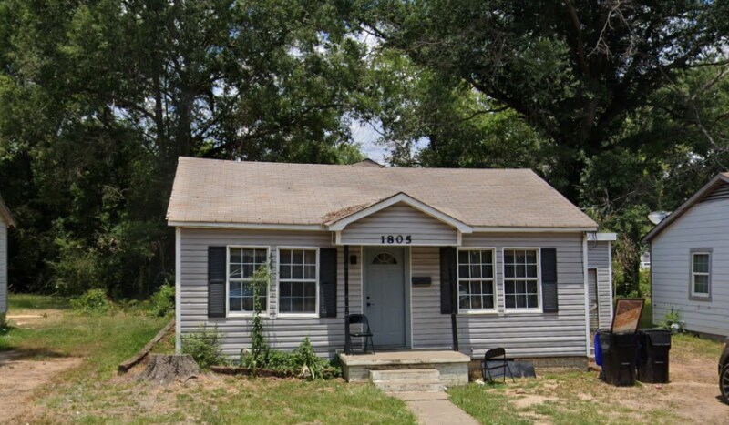 1805 E Timpson St in Longview, TX - Building Photo