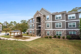 Legends at Armour Avenue in Columbus, GA - Building Photo - Building Photo