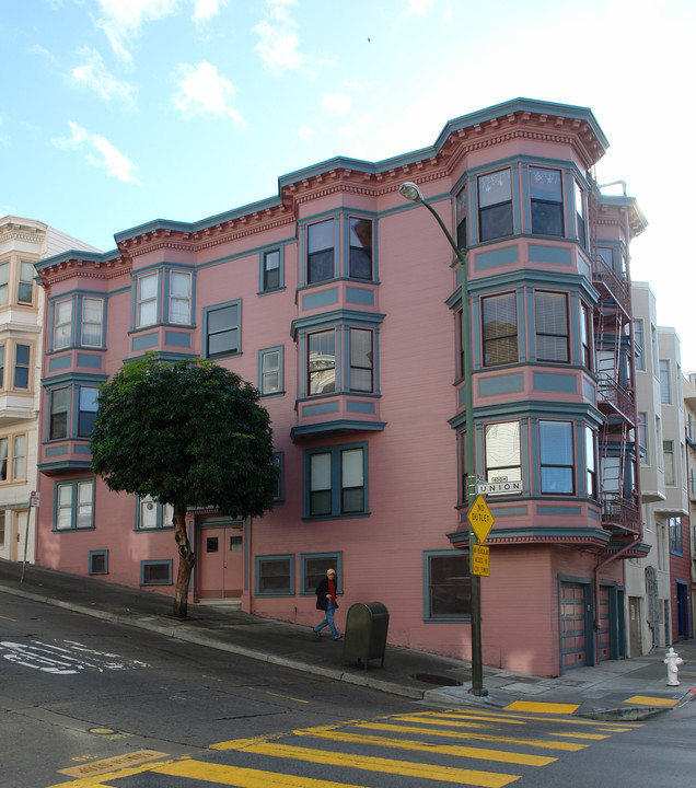 381-395 Union St in San Francisco, CA - Building Photo