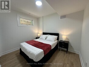 171 Cedric Ave in Toronto, ON - Building Photo - Building Photo