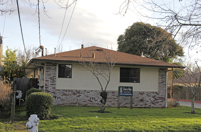 763-773 Cherry Way in Hayward, CA - Foto de edificio - Building Photo