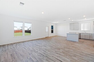 505 Benicia Cv, Unit 8EF-08EF-0E in Liberty Hill, TX - Building Photo - Building Photo