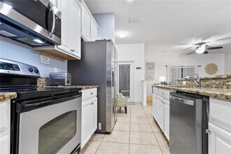 8966 Cat Palm Rd in Kissimmee, FL - Building Photo - Building Photo