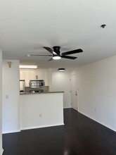 1970 Columbia St, Unit 514 in San Diego, CA - Building Photo - Building Photo