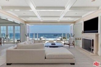 119 Malibu Colony Rd in Malibu, CA - Building Photo - Building Photo