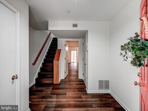 12217 Sleepy Horse Ln in Columbia, MD - Building Photo - Building Photo