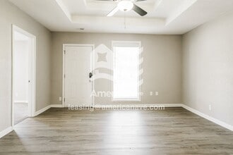 509 Isley Blvd in Excelsior Springs, MO - Building Photo - Building Photo