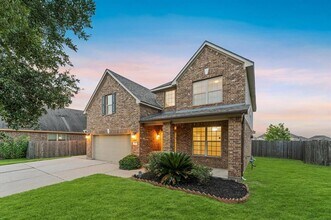 9415 Vista Falls Ct in Richmond, TX - Building Photo - Building Photo