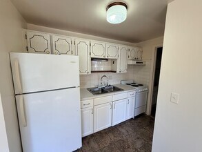 3611 Charlotte Dr, Unit 3617 in Enon, OH - Building Photo - Building Photo