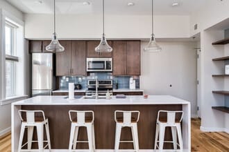 35 E 13th St in Cincinnati, OH - Building Photo - Building Photo
