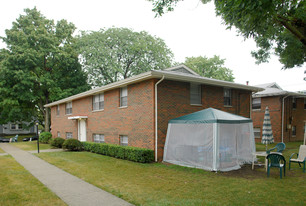 1535 Elmwood Ave Apartments