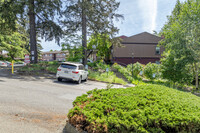 Ambaum Square in Seattle, WA - Building Photo - Building Photo