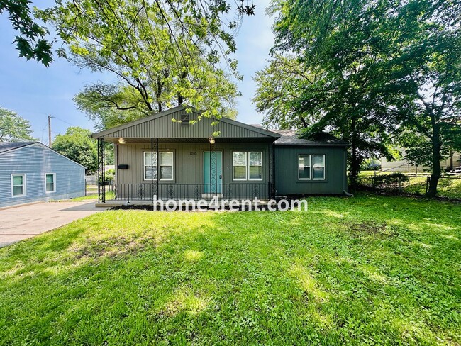 property at 1205 N 39th St