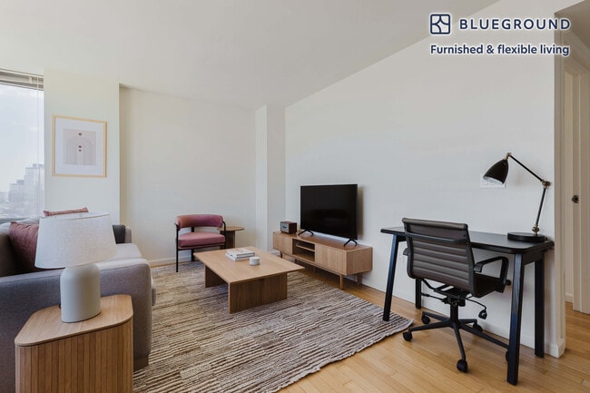 4-75-75 48th Ave in Queens, NY - Building Photo - Building Photo