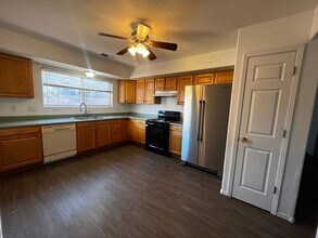 2816 Mesa Rd SE in Rio Rancho, NM - Building Photo - Building Photo