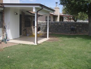 746 Martha Gale Dr in El Paso, TX - Building Photo - Building Photo